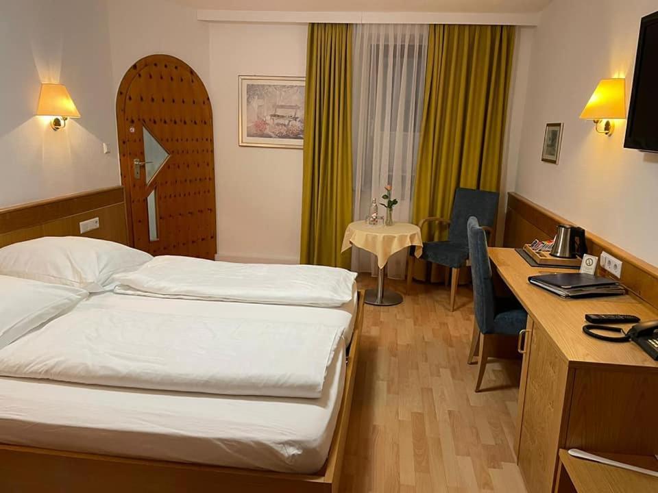 Hotel Wuerttemberger Hof Garni Rottenburg am Neckar Bagian luar foto