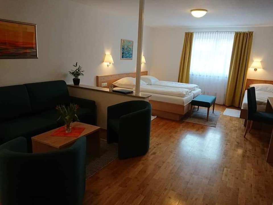 Hotel Wuerttemberger Hof Garni Rottenburg am Neckar Bagian luar foto