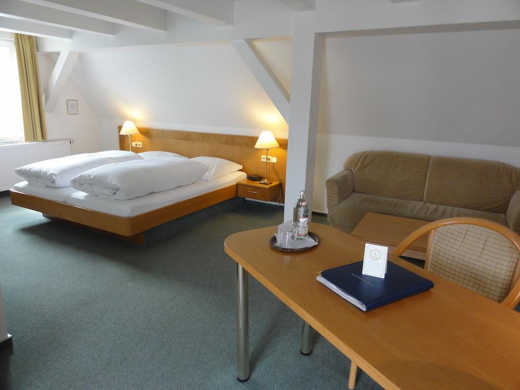 Hotel Wuerttemberger Hof Garni Rottenburg am Neckar Bagian luar foto